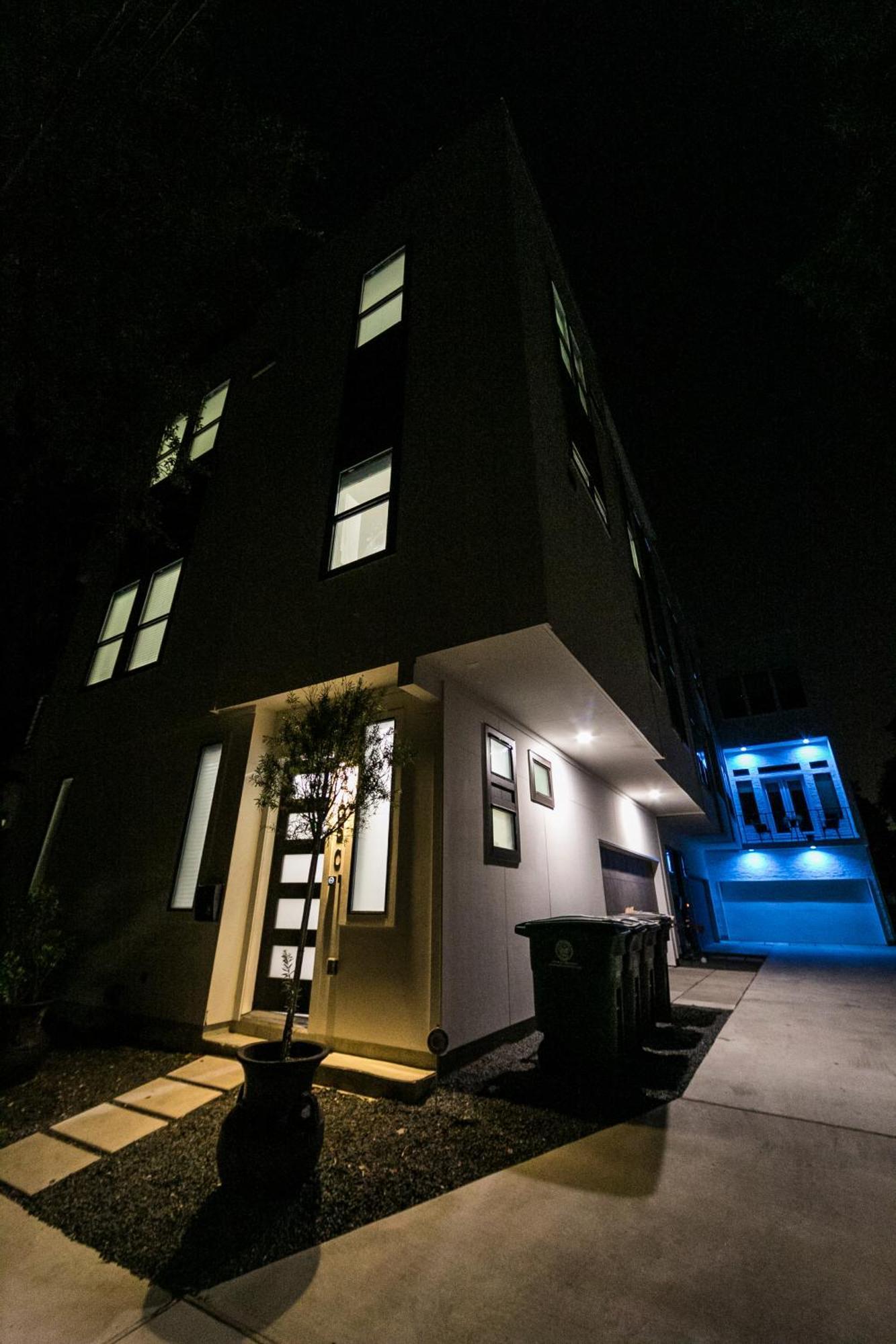 Montrose Guesthouse Suites By Dunyha هيوستن المظهر الخارجي الصورة