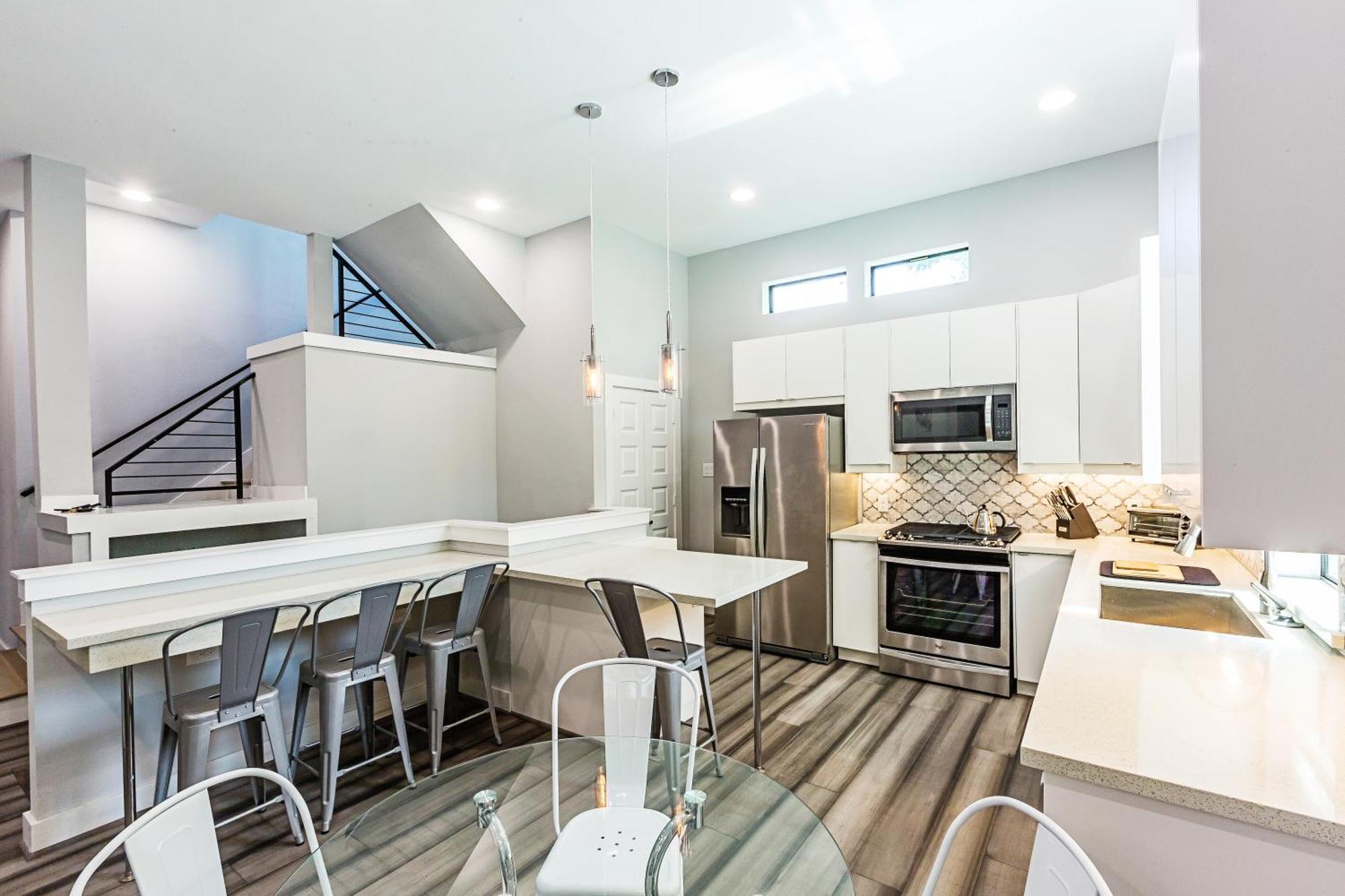 Montrose Guesthouse Suites By Dunyha هيوستن المظهر الخارجي الصورة
